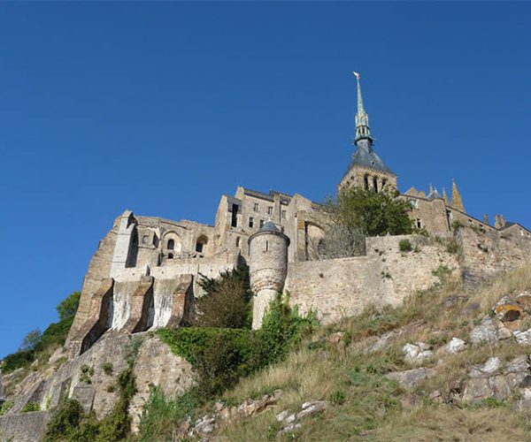 Le Mont il y a mille ans : le « granite » des îles Chausey